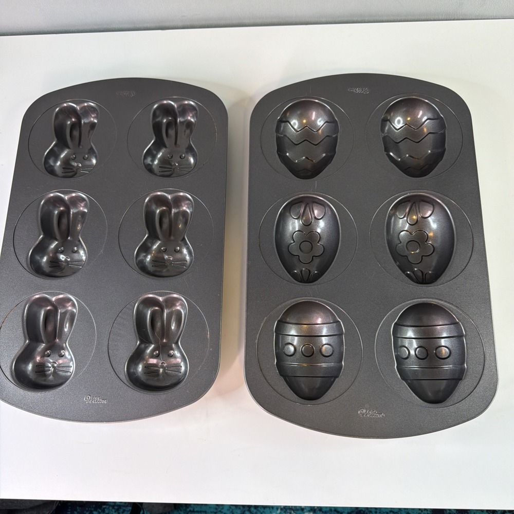 Wilton Easter Bunny Egg Nonstick Baking Pans 6-Cavity Set of 2